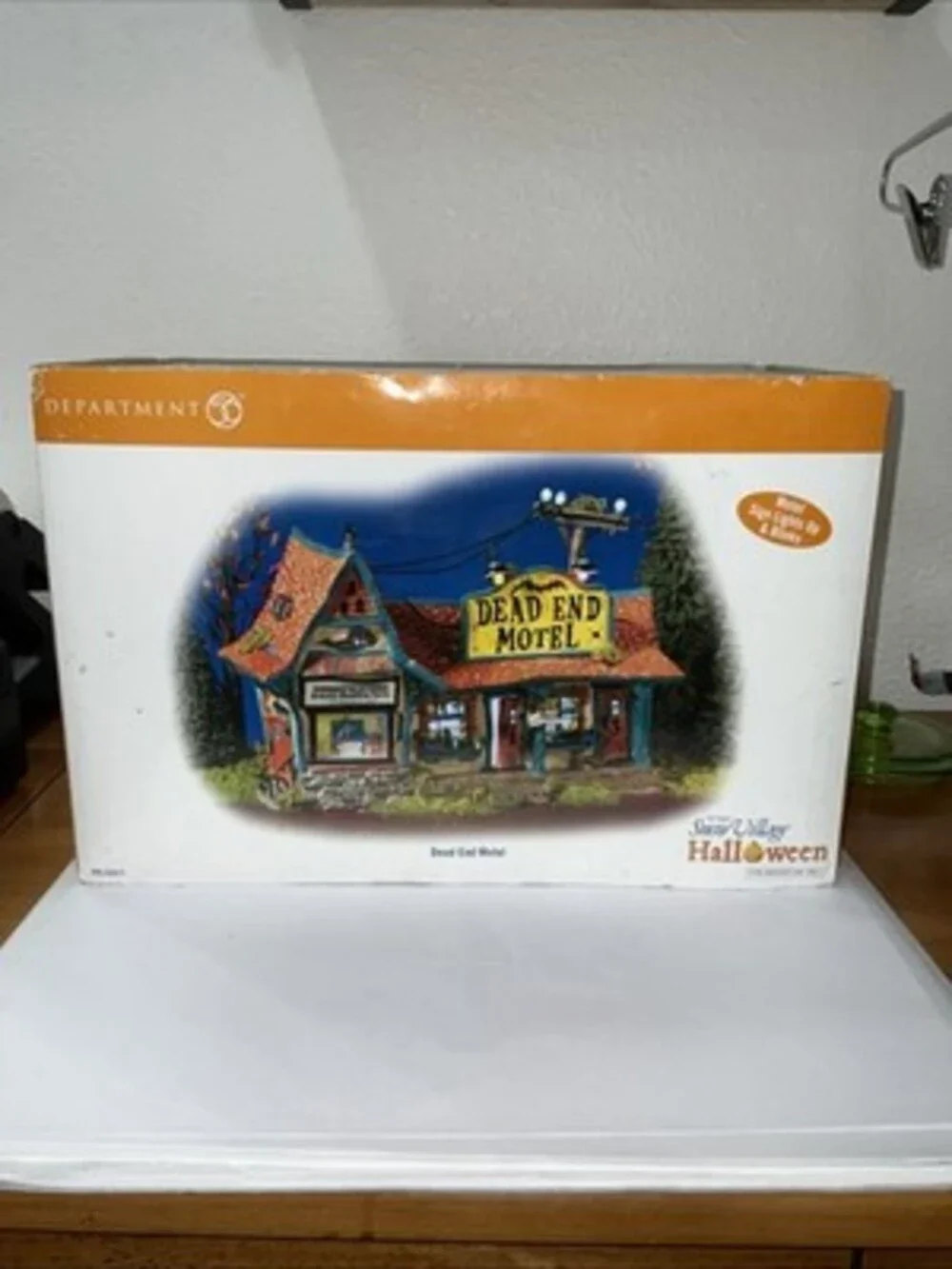 Department 56 Halloween Dead End Motel Mint In Box